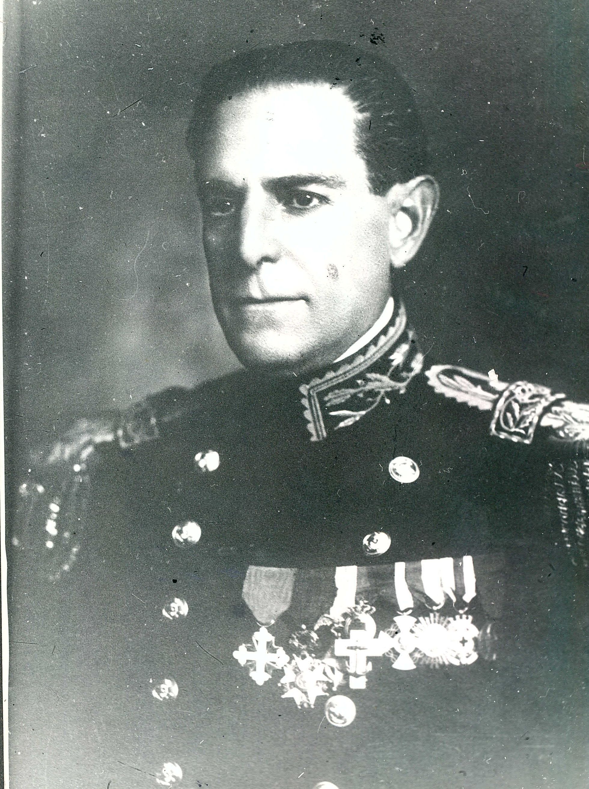 Capitán de Navío Enrique Moreno 