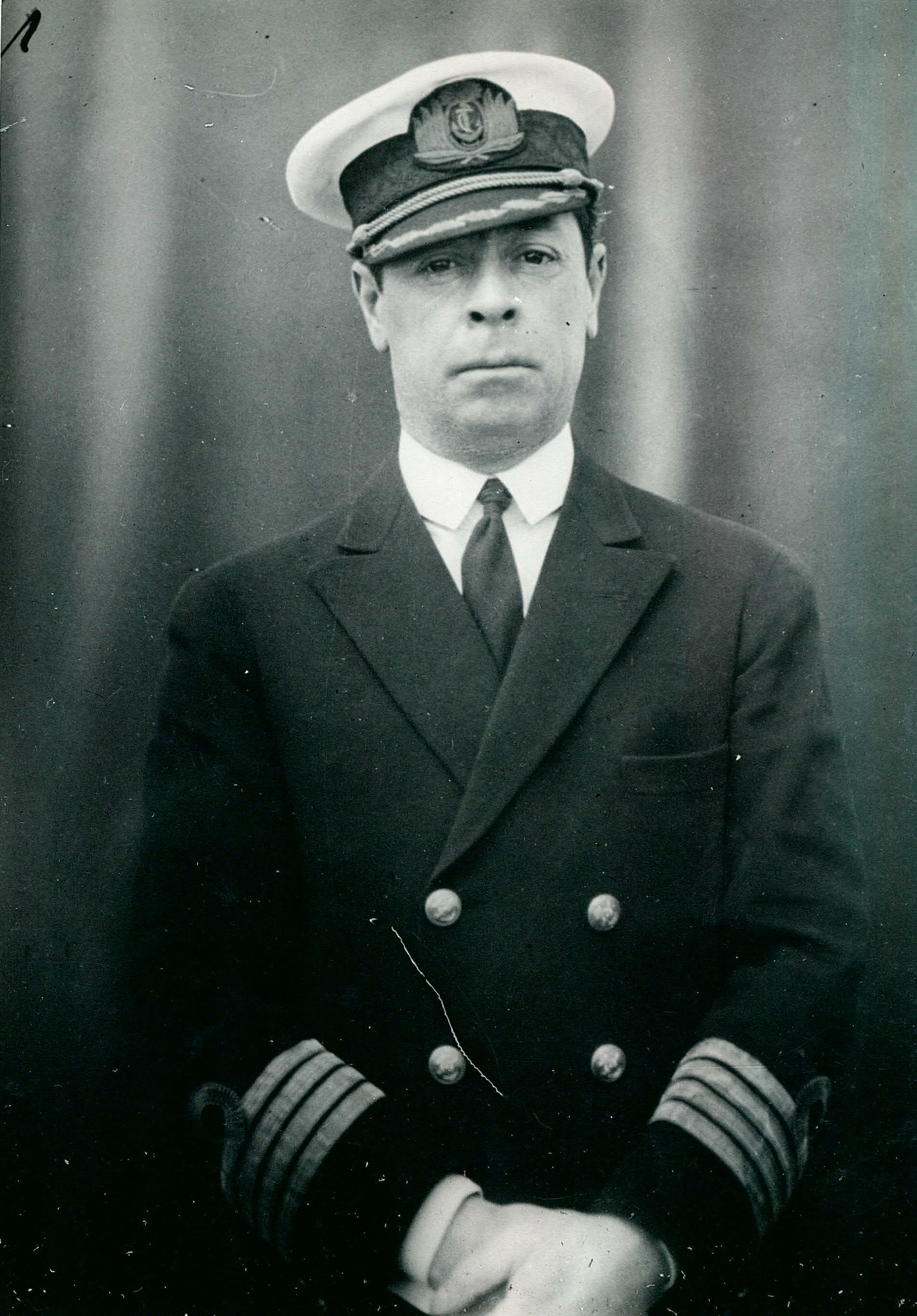 Capitán de Navío José Campos Urquiza 