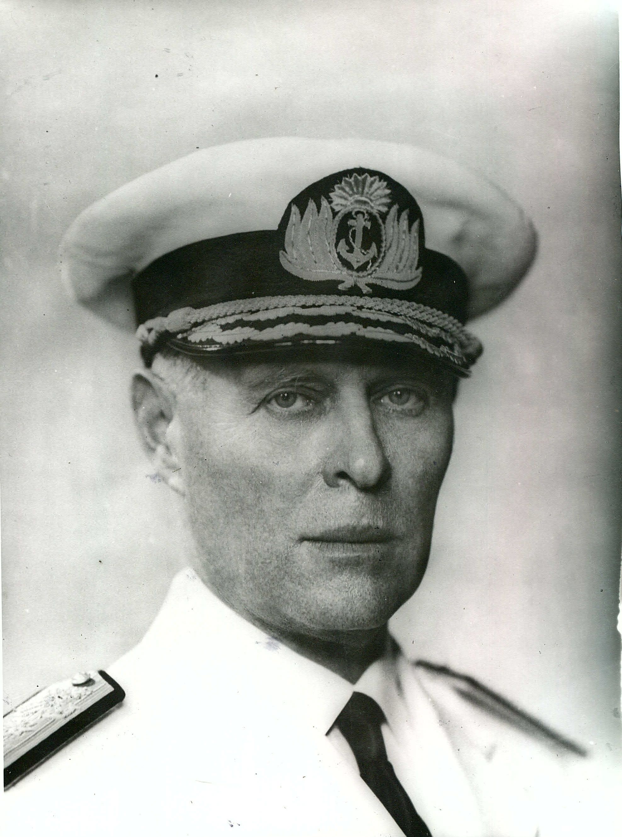 Capitán de Navío Julián Fablet 