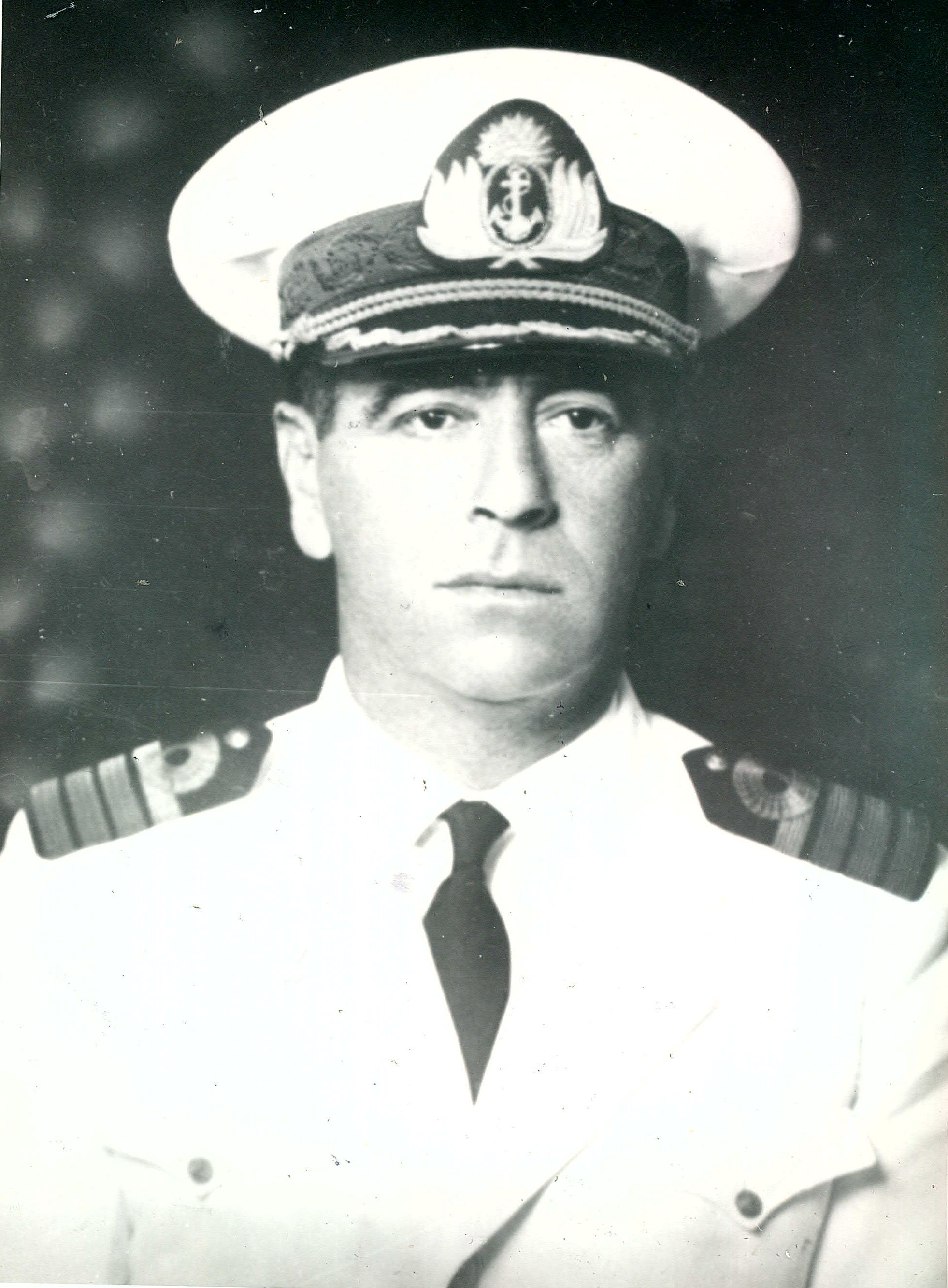 Capitán de Navío Ricardo M. Puente 