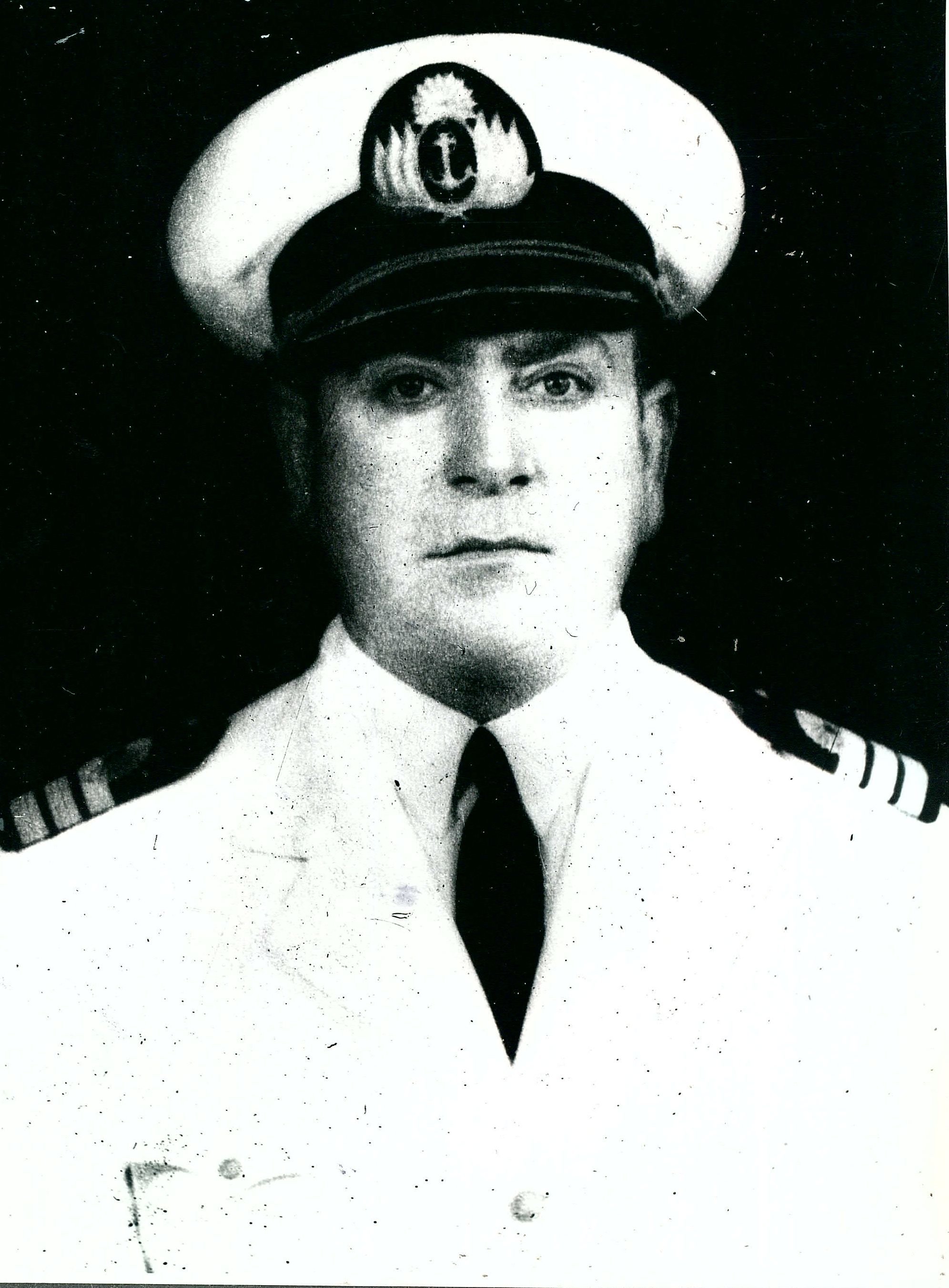 Capitán de Fragata Raúl S. Sidders 
