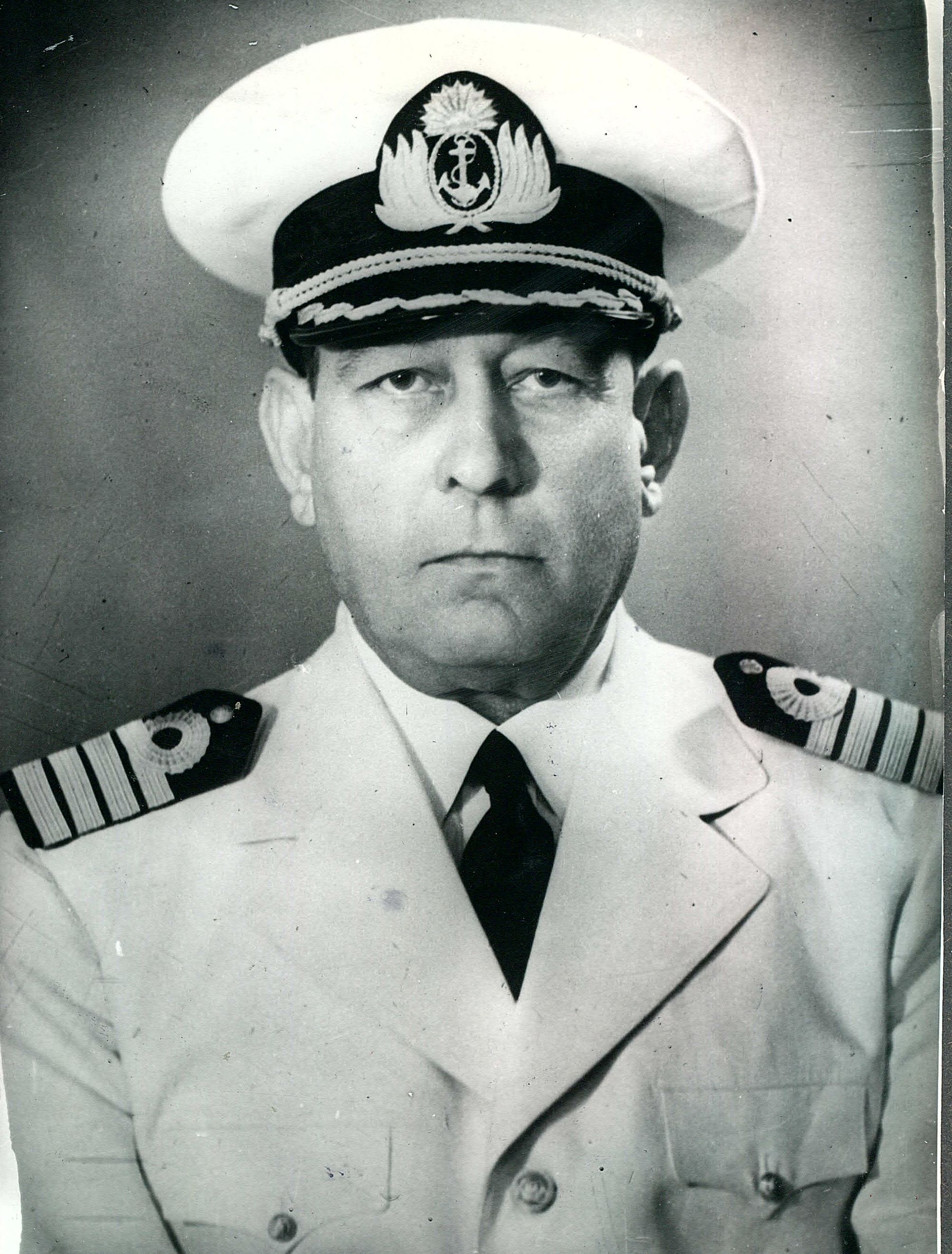 Capitán de Navío Carlos Mackiavelli 