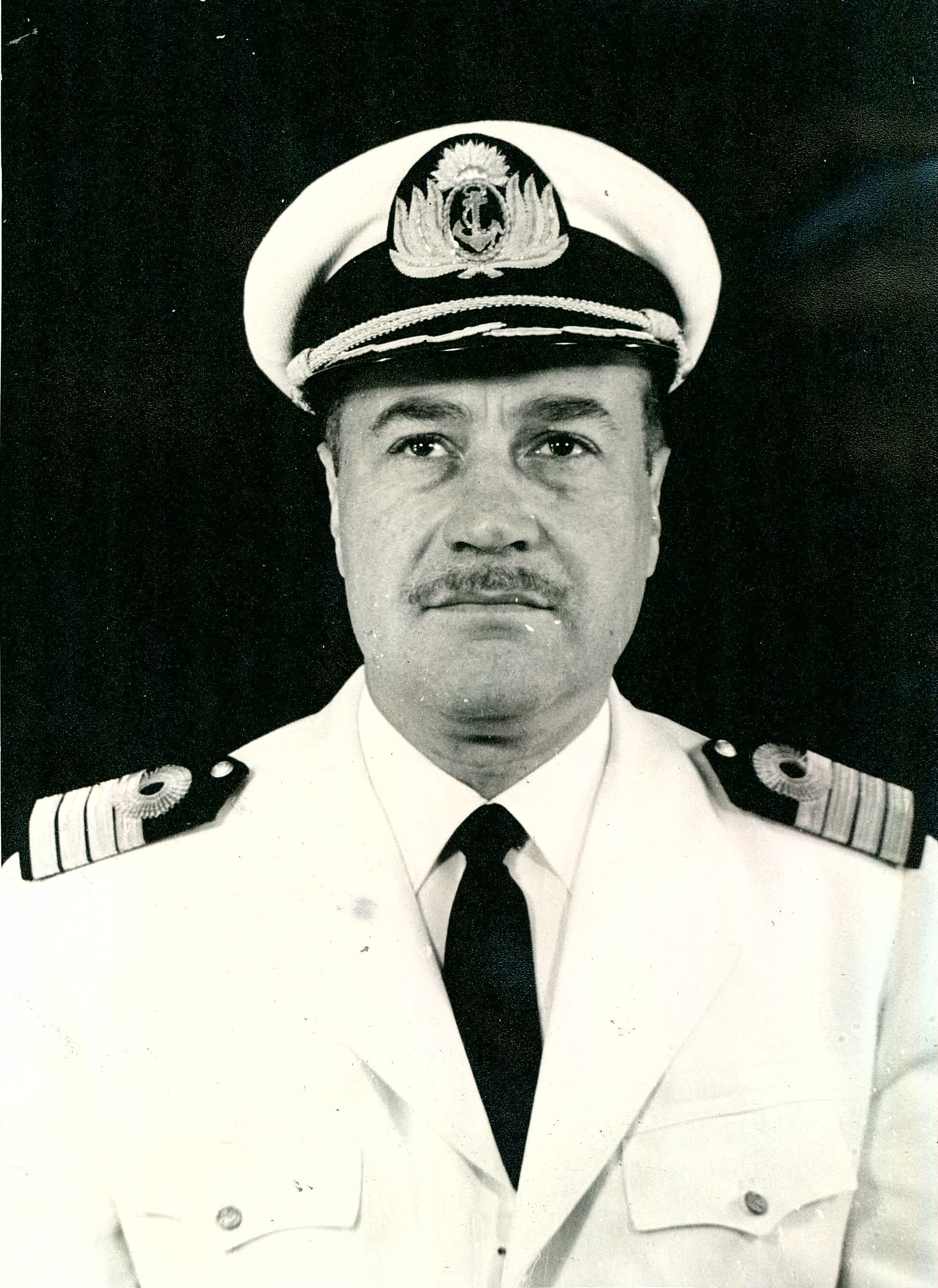 Capitán de Navío Raul A. Cerrato