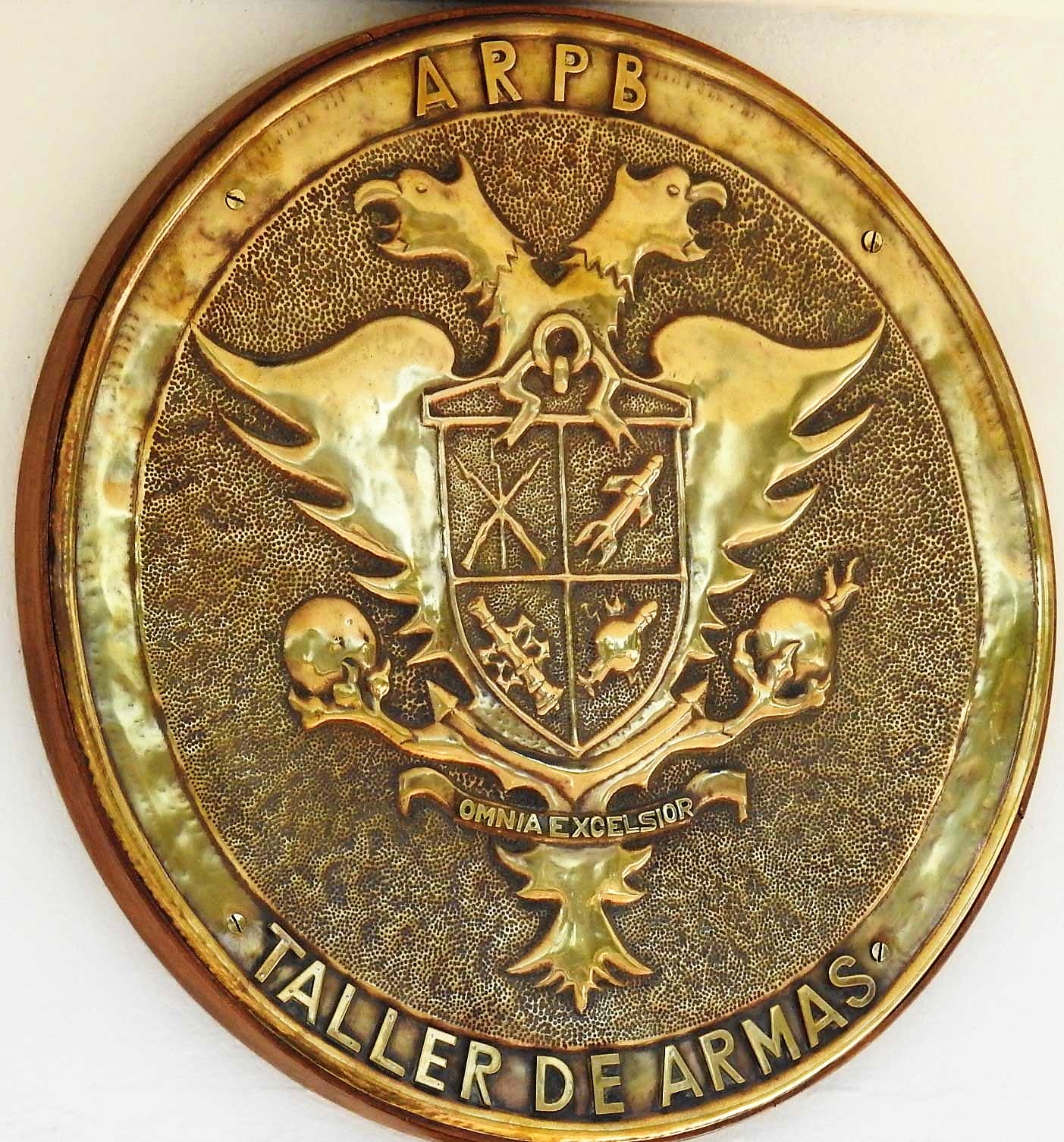 Escudo Dto. Taller de Armas